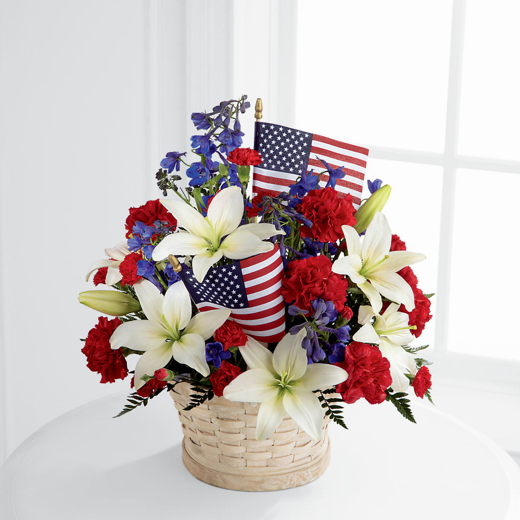 American Glory Bouquet – PICKET FENCE FLORAL & DESIGN, Holland MI