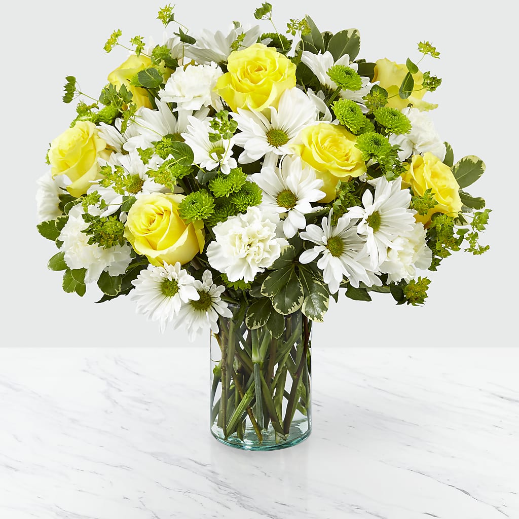 Happy Day Bouquet – PICKET FENCE FLORAL & DESIGN, Holland MI