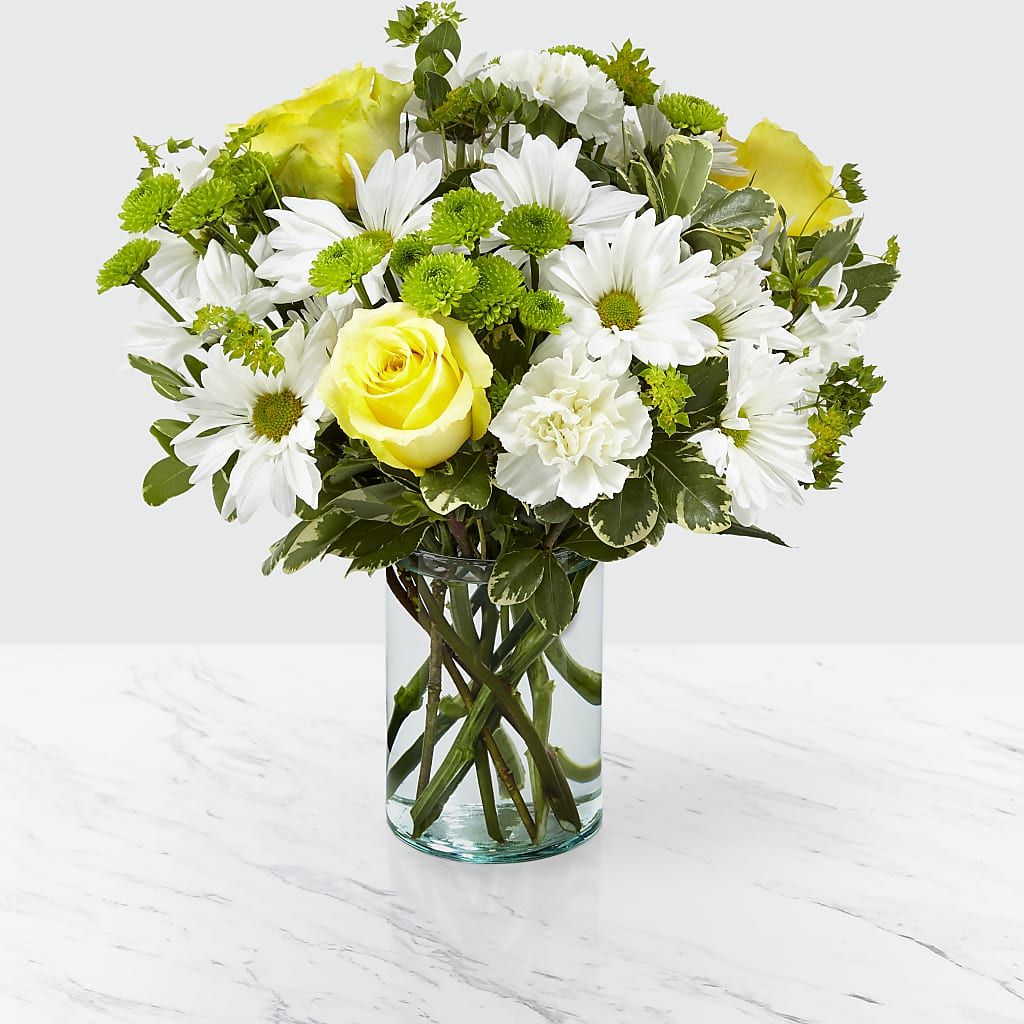 Happy Day Bouquet – PICKET FENCE FLORAL & DESIGN, Holland MI