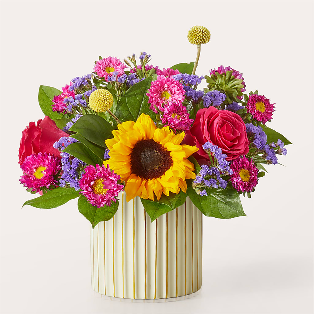 Bubbly Bouquet – PICKET FENCE FLORAL & DESIGN, Holland MI