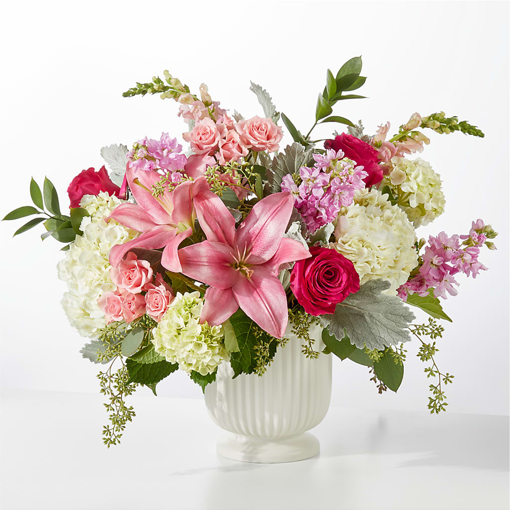 Antique Shopping Bouquet – PICKET FENCE FLORAL & DESIGN, Holland MI