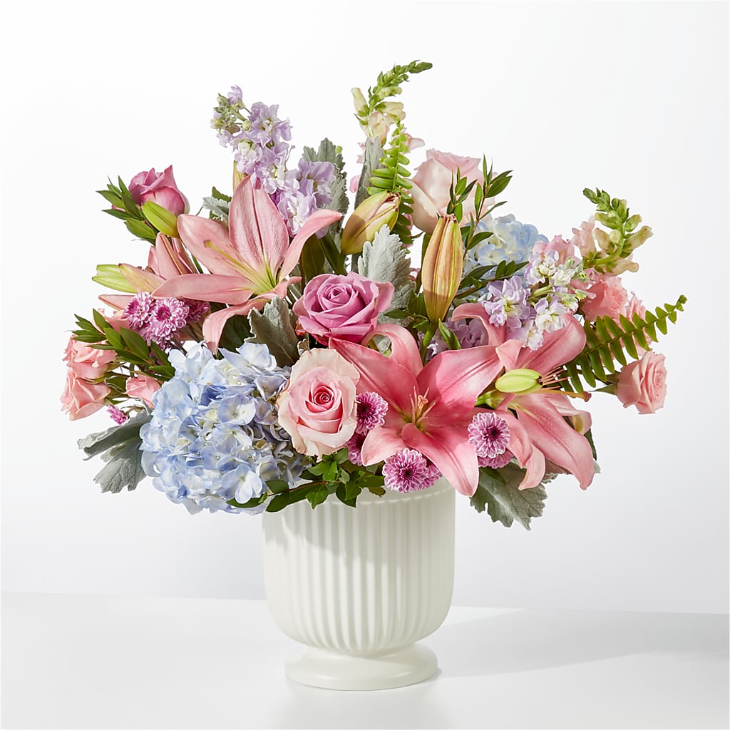 Wonderland Bouquet – PICKET FENCE FLORAL & DESIGN, Holland MI