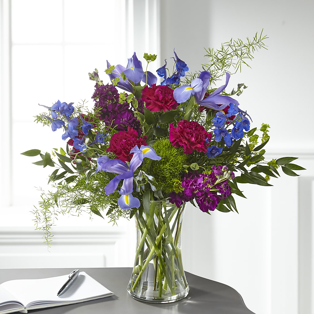 Giving Grace Bouquet – PICKET FENCE FLORAL & DESIGN, Holland MI