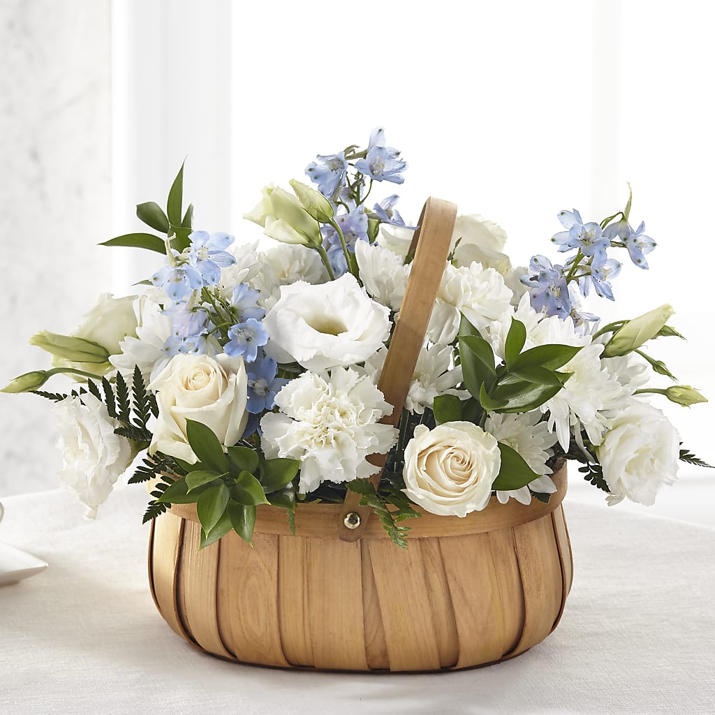 Sincerely Heartfelt Basket – PICKET FENCE FLORAL & DESIGN, Holland MI