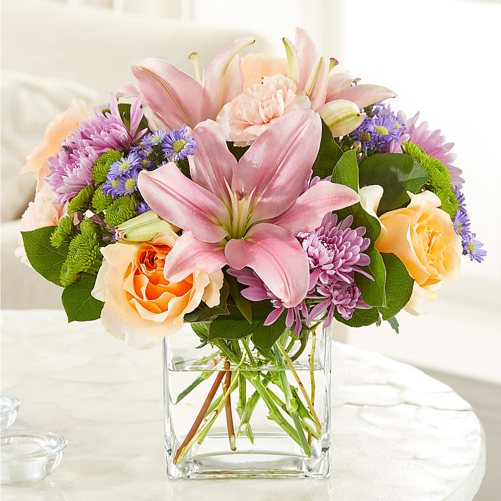 Delicate Details Bouquet – PICKET FENCE FLORAL & DESIGN, Holland MI