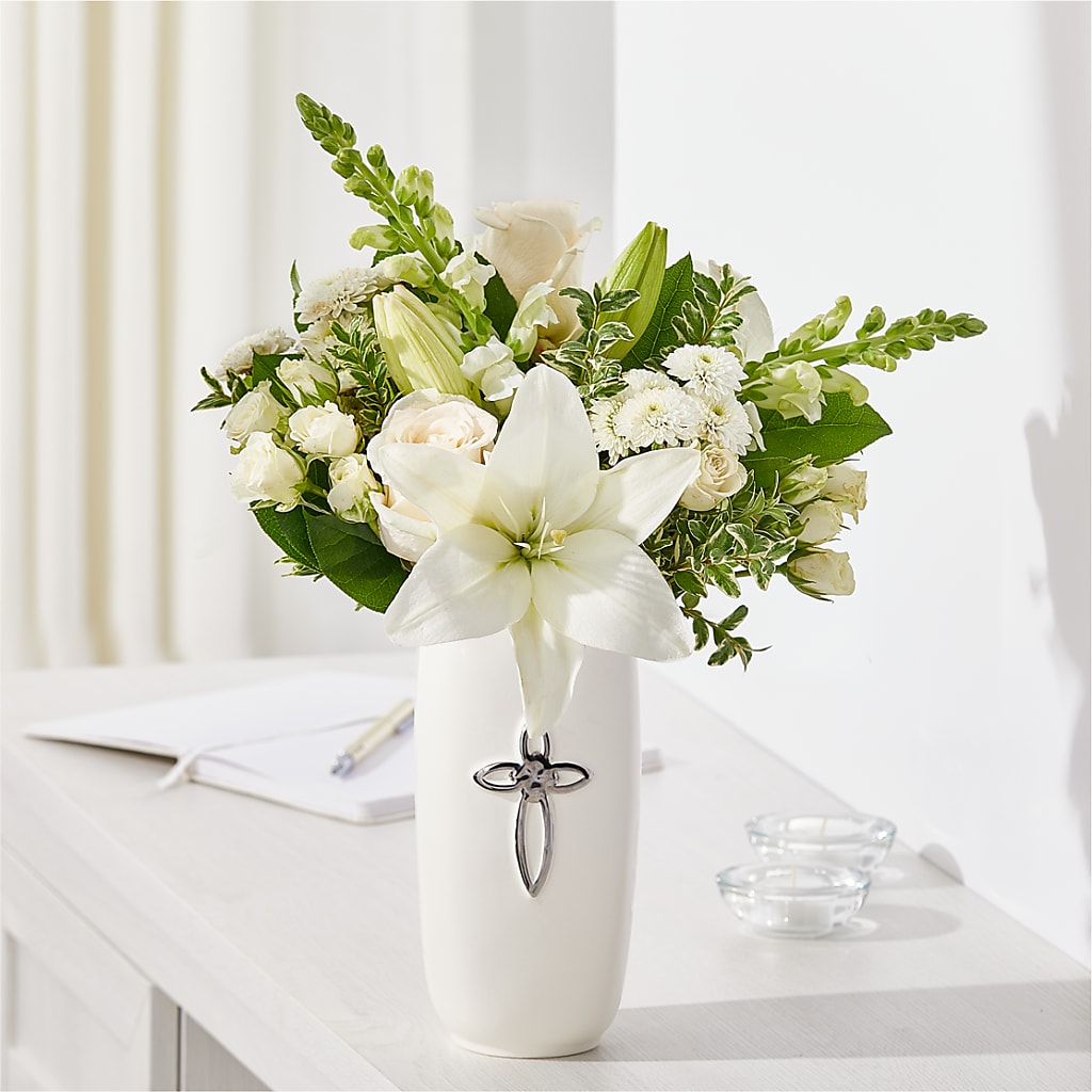 With Grace Bouquet – PICKET FENCE FLORAL & DESIGN, Holland MI