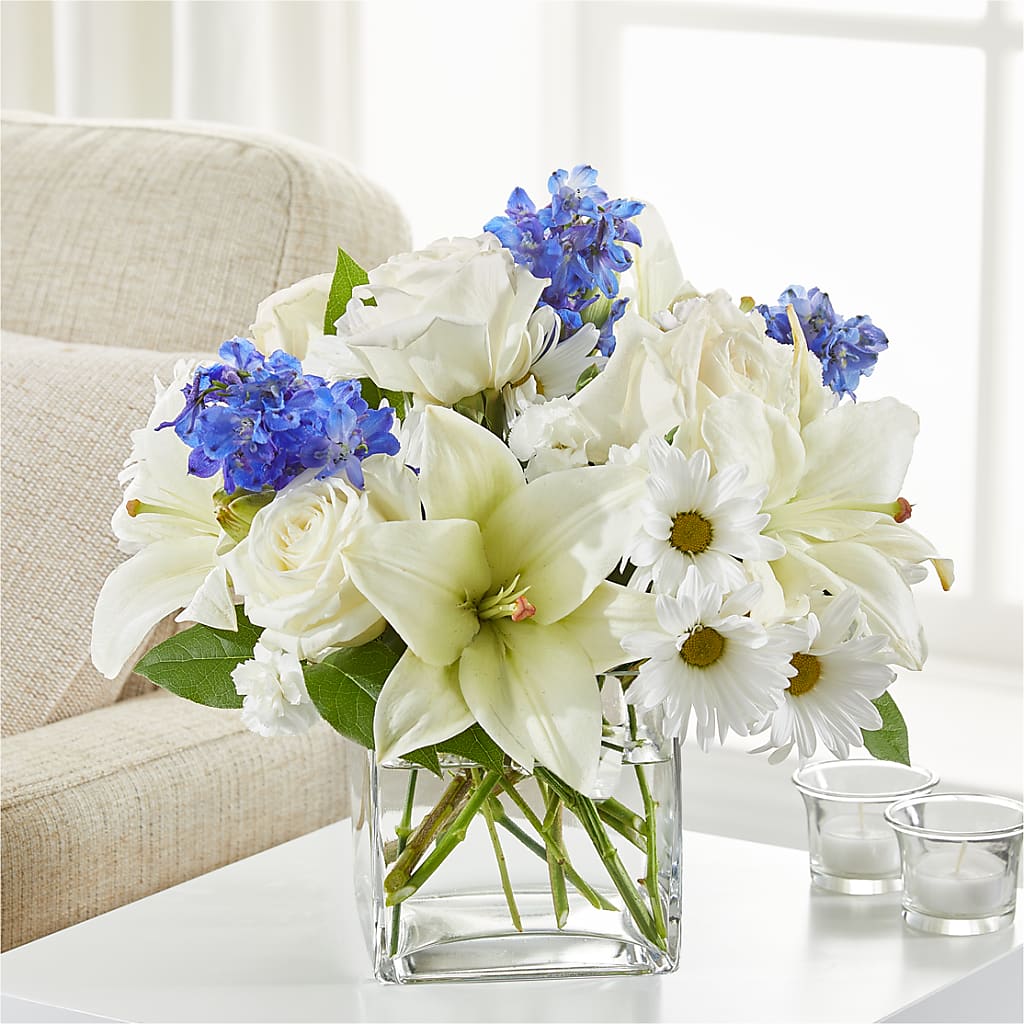 Restored Bouquet – PICKET FENCE FLORAL & DESIGN, Holland MI