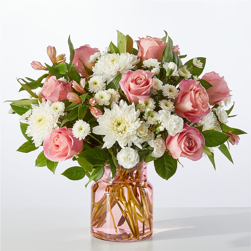 Infatuated Bouquet – PICKET FENCE FLORAL & DESIGN, Holland MI