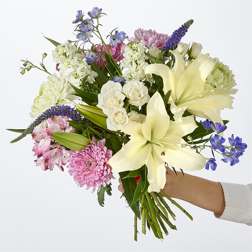 Winter Celebration Bouquet – PICKET FENCE FLORAL & DESIGN, Holland MI