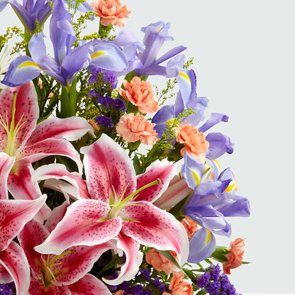The Wondrous Nature Bouquet – PICKET FENCE FLORAL & DESIGN, Holland MI
