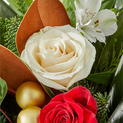 Joy & Jolly Bouquet – PICKET FENCE FLORAL & DESIGN, Holland MI