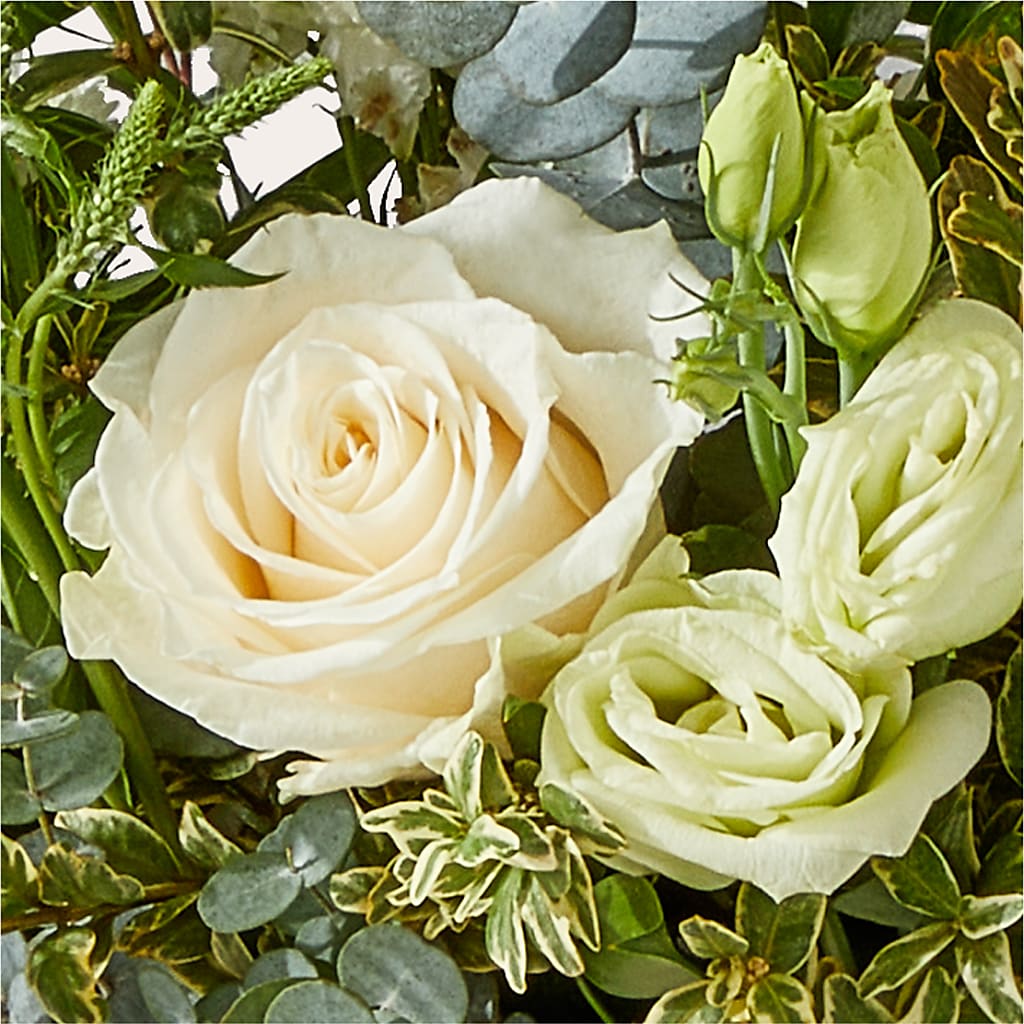 Cashmere Bouquet – PICKET FENCE FLORAL & DESIGN, Holland MI