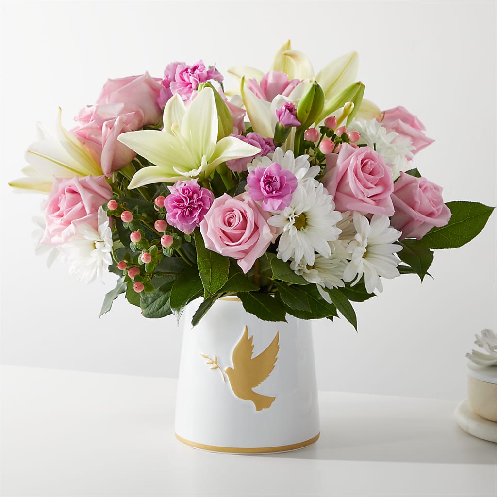 Meaningful Memories Bouquet – PICKET FENCE FLORAL & DESIGN, Holland MI