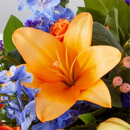Radiant Citrus Box Bouquet – PICKET FENCE FLORAL & DESIGN, Holland MI