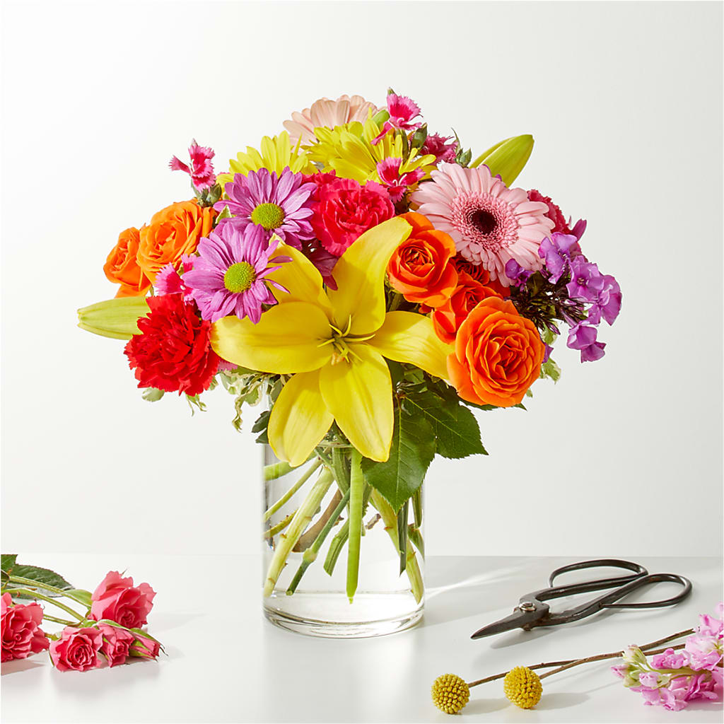 Cue the Confetti - A Florist Original – PICKET FENCE FLORAL & DESIGN, Holland MI