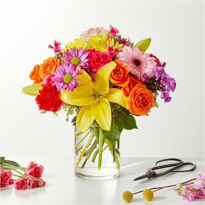 Cue the Confetti - A Florist Original – PICKET FENCE FLORAL & DESIGN, Holland MI