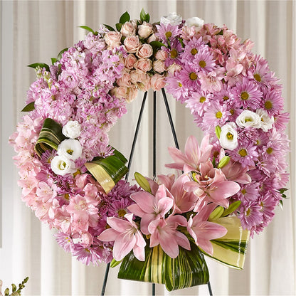 Gift of Warmth Wreath – PICKET FENCE FLORAL & DESIGN, Holland MI