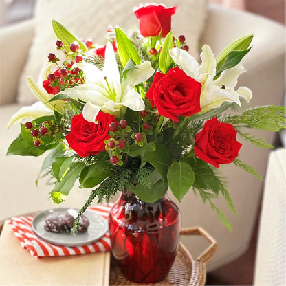 Evergreen Delight Bouquet – PICKET FENCE FLORAL & DESIGN, Holland MI