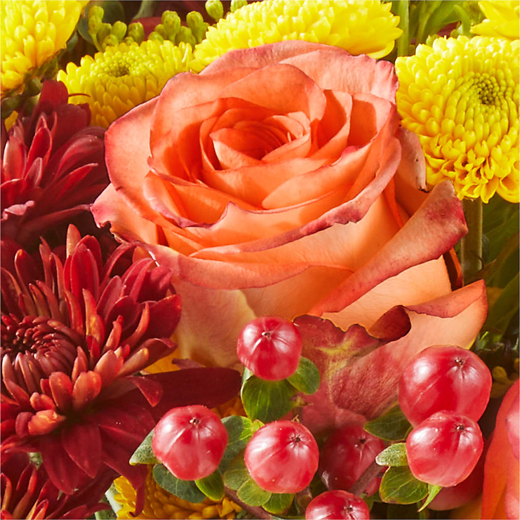Apple Picking Bouquet – PICKET FENCE FLORAL & DESIGN, Holland MI