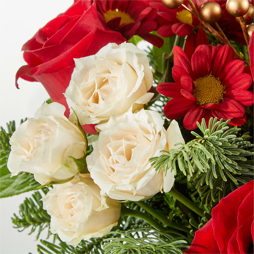 Believe Bouquet – PICKET FENCE FLORAL & DESIGN, Holland MI