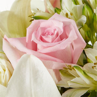 Kindhearted Bouquet – PICKET FENCE FLORAL & DESIGN, Holland MI