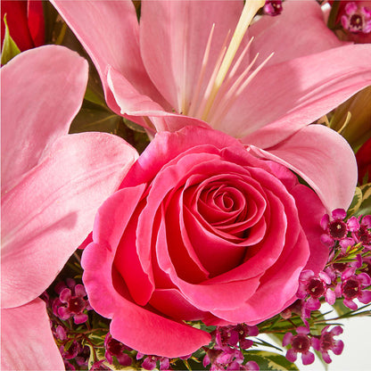 Lucky in Love Bouquet – PICKET FENCE FLORAL & DESIGN, Holland MI