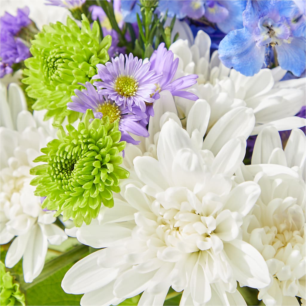 Genuine Gestures Bouquet – PICKET FENCE FLORAL & DESIGN, Holland MI