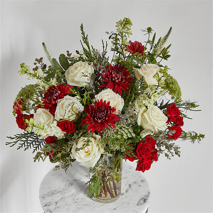Favorite Traditions Bouquet – PICKET FENCE FLORAL & DESIGN, Holland MI