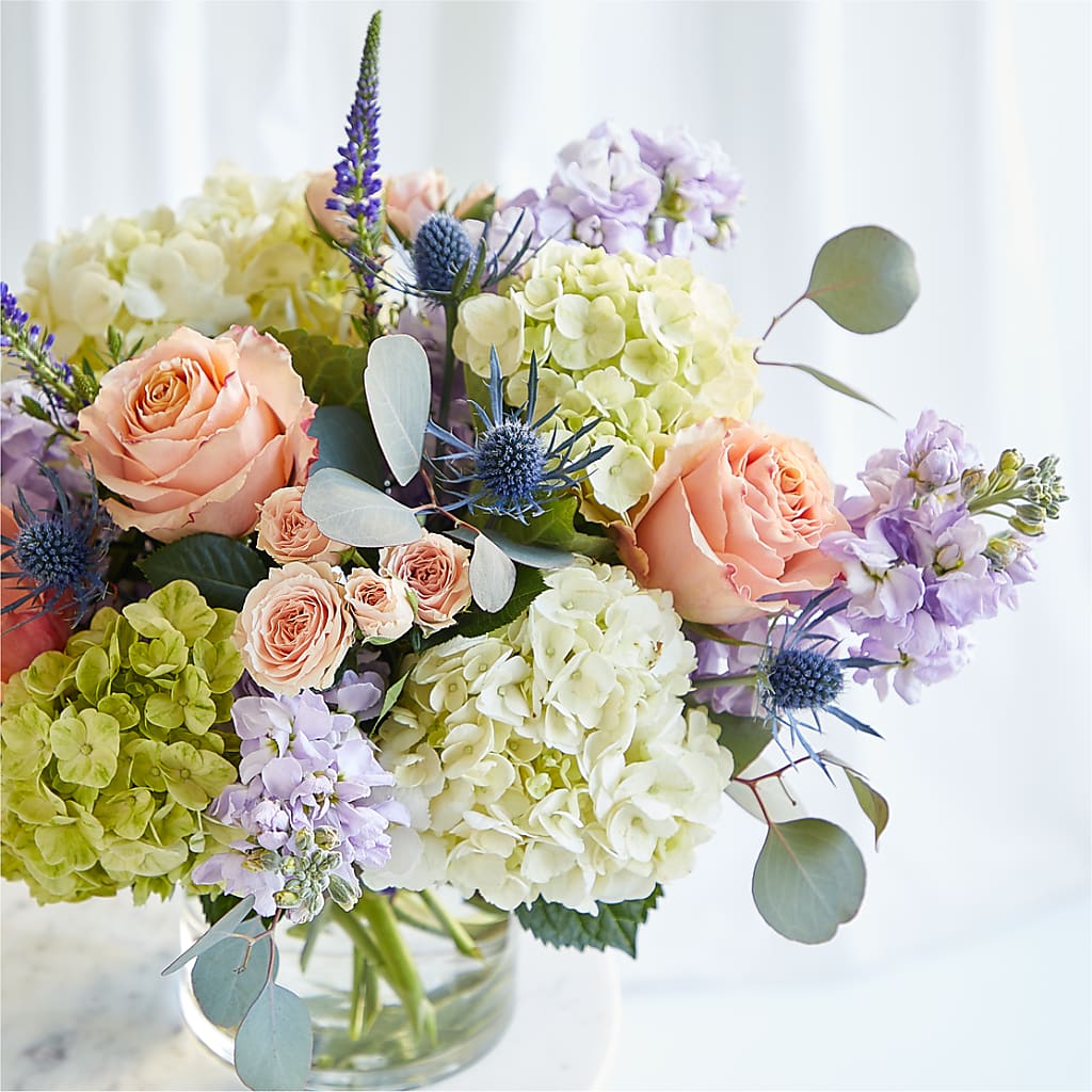Porch Swing Bouquet – PICKET FENCE FLORAL & DESIGN, Holland MI