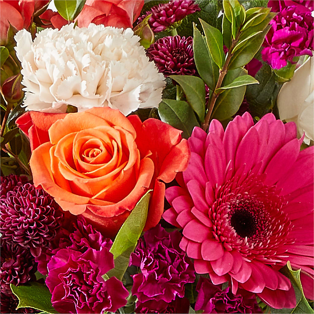 Smell the Roses Bouquet – PICKET FENCE FLORAL & DESIGN, Holland MI