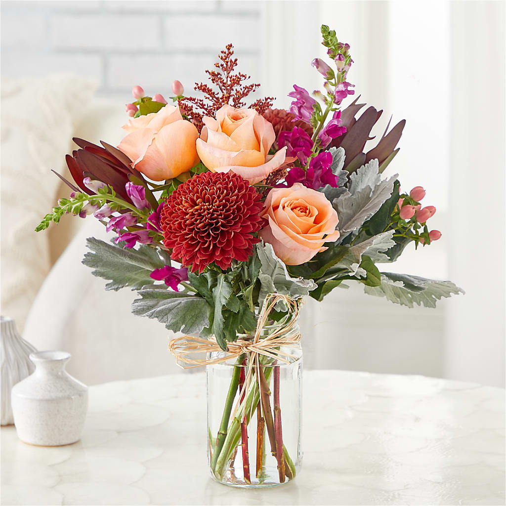 Moody Hues Bouquet – PICKET FENCE FLORAL & DESIGN, Holland MI