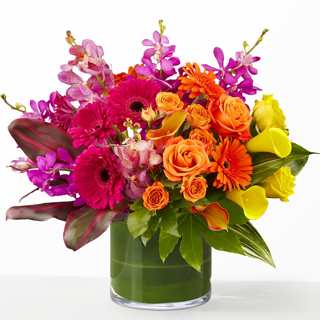 The Mosaic – PICKET FENCE FLORAL & DESIGN, Holland MI