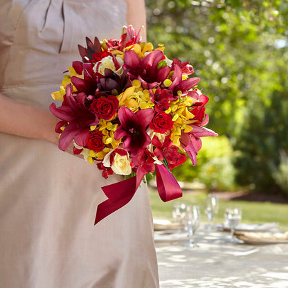 Sunningdale Bouquet – PICKET FENCE FLORAL & DESIGN, Holland MI
